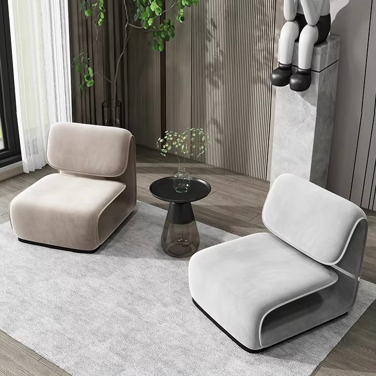 ROXIE ACCENT CHAIR