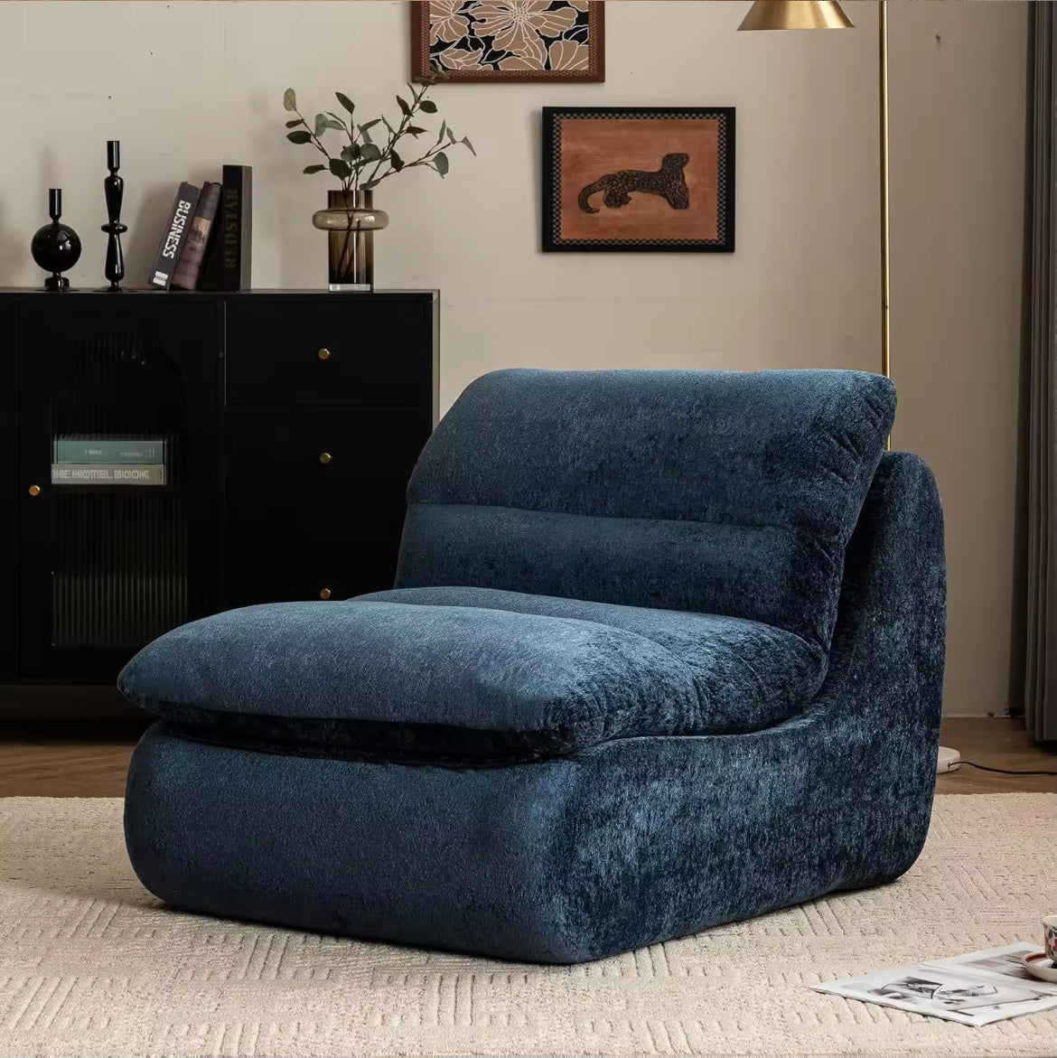 KIRO ACCENT CHAIR